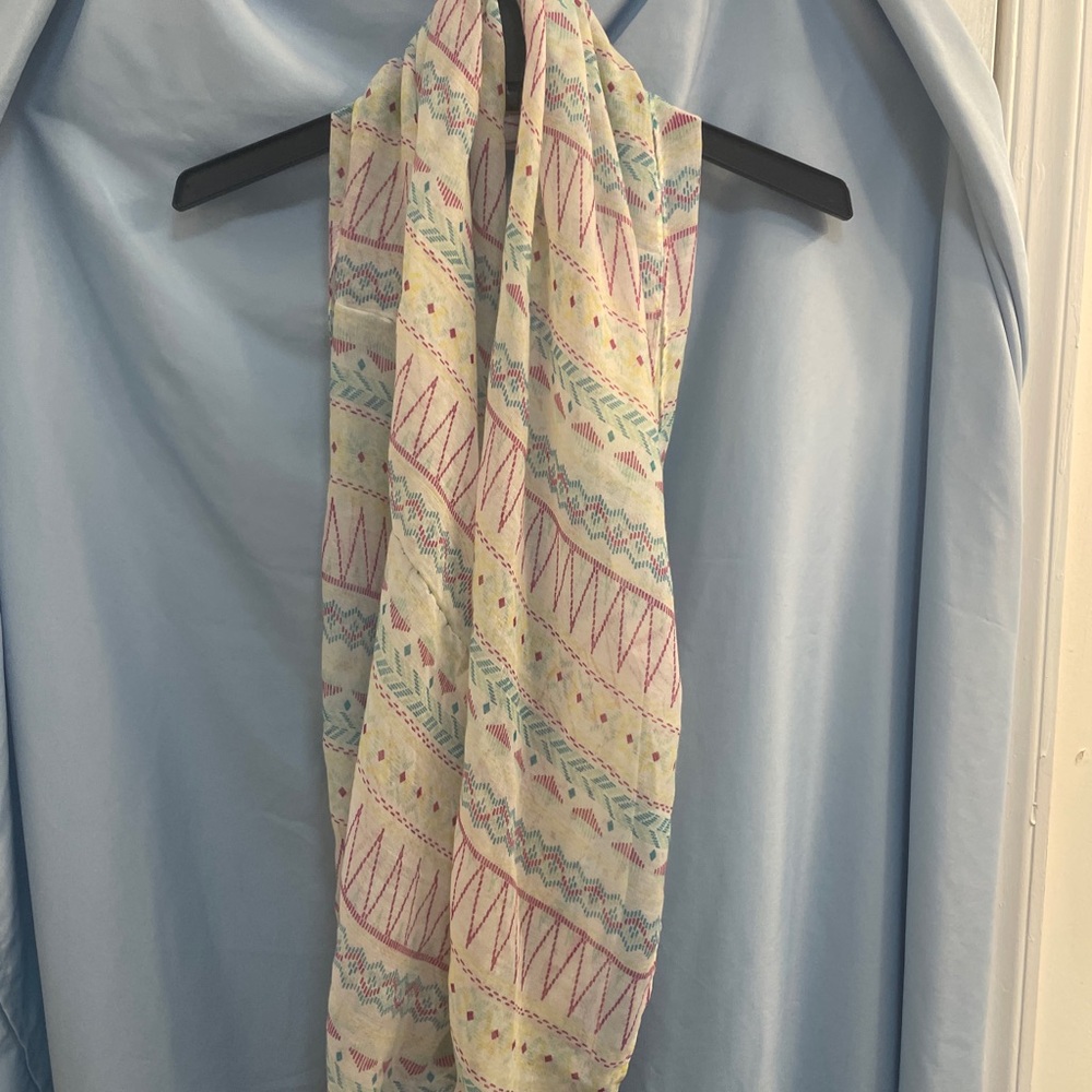 Patterned Infinity Scarf - Multicolor - Picture 2 of 2